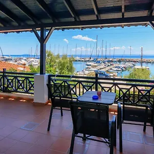 Seafront Blue Νικήτη